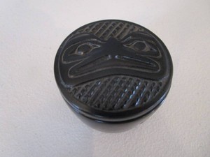 Vintage Pearlite Trinket Box