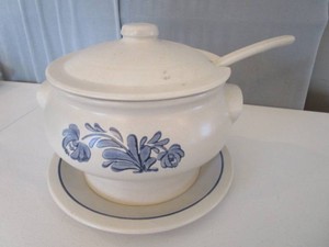 Pfaltzgraff Soup Tureen