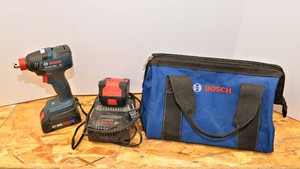 Bosch GDX18V-1800 Impact Tool with 2 Batteries, Charger & Bag