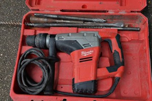 Milwaukee Rotary Hammer