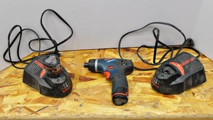 Bosch PS20 10.8V Drill with 2 Chargers
