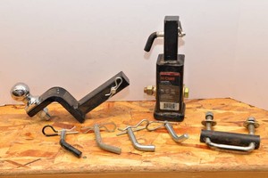 Hitch & Ball Mount