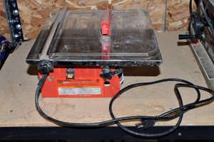 Chicago Electric 7 Benchtop Tile Saw