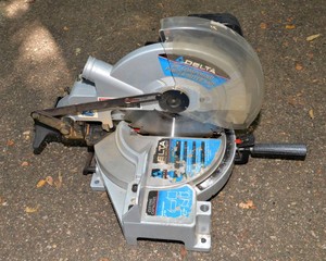 Delta Miter Saw