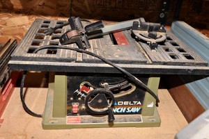 Delta 10 Benchtop Saw