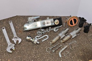 Hitch & Towing Accessories