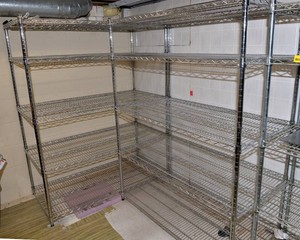 Set of 2 Wire Shelves