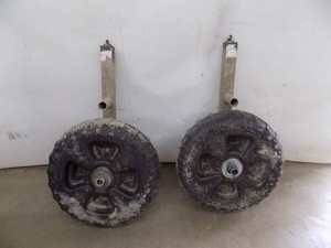 Smart Jack Boat Lift Brackets & Wheels, Aluminum Post  Tires