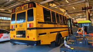 THOMAS 47 PASSENGER SCHOOL BUS