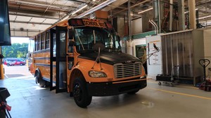 FREIGHTLINER, 22 PASSENGER, HANDICAP SCHOOL BUS