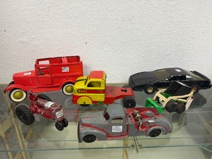 Group of Vintage Toy Vehicles&nbsp