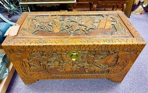 Beautiful Vintage Deep Relief Carved Oriental Chest&nbsp