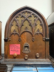Very Nice Working Vintage Cathedral Radio #2