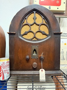 Very Nice Vintage Cathedral Radio #3 - Not Working