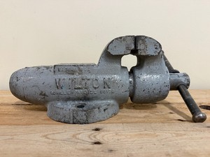 Quality Vintage WILTON 350 Torpedo Bench Vise