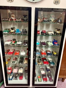 HUGE Collection of Diecast Metal Classic Cars
