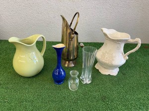 Pitchers & Vases