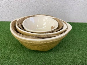 Nesting Bowls
