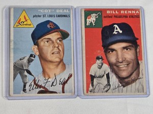 Lot of 2 Vintage Baseball Cards Featuring Cot Deal and Bill Renna 1954 Topps.