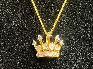 Crown Pendant Necklace - Sterling Silver Natural Diamond 0.05 CTTW - retail tag $200