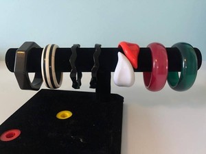 Costume Bracelets - Vintage Bangle Collection (Lot of 7)