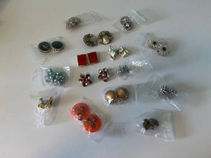 Vintage Costume Jewelry Lot - Clip on Earrings