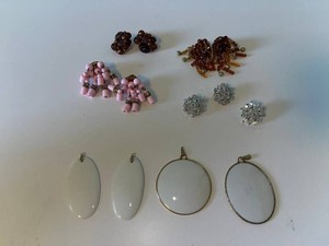VTG Costume Jewelry Mixed Lot - Clip on Earring & Pendant Assortment