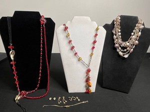 VTG Costume Jewelry Mixed Lot - Necklaces, Avon Earrings & Bracelet
