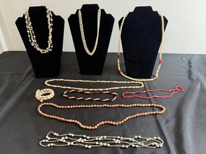 VTG Costume Jewelry - Beaded Necklaces & Bracelet Mixed Lot