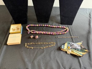 VTG Costume Jewelry Mixed Lot - Avon Earrings, Necklace, Bracelet & Scarf Pin