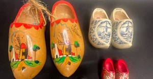 Dutch Wooden Clogs - Painted Holland 6-Piece Mixed Lot