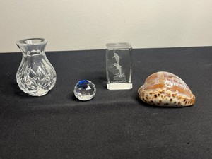 Crystal & Shell Collectibles - Waterford, SeaWorld & Italian Cameo Mixed Lot