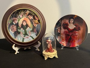 Gone With the Wind Collectibles - W.S. George Plates & Figurine (Lot of 3)