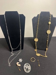 VTG Costume Jewelry Mixed Lot - Laura Ashley Necklace & Brooches