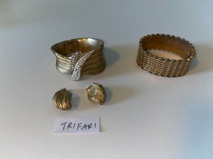 Vintage Costume Jewelry - Trifari Mixed Lot