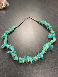 Southwestern Turquoise Nugget Bead Necklace Silver Tone Clasp