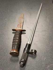 Schrade Walden Fixed Blade Knife With Unmarked Spike Bayonet Lot