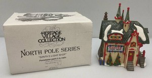 Vintage Department 56 The Heritage Villlage Collection North Pole Series Santas Light SHop In Original Box
