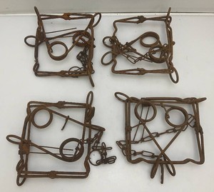 Set Of 4 Conibear Traps 8