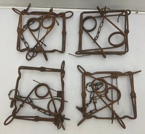 Set Of 4 Conibear Traps 8