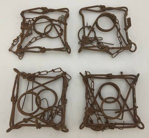Set Of 4 Small Conibear Traps 5