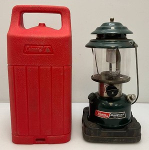 1986 Double Mantle Coleman Lantern With Protective Case