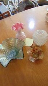 4-Pcs of Glassware, Fenton Vase and Carnival Glass