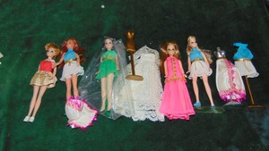 5- Vintage Dawn Figures and Outfits