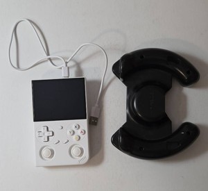Anbernic Model RG35XXPRO Mini Console and HORI Nintendo 305 Mario Kart Steering Racing Wheel