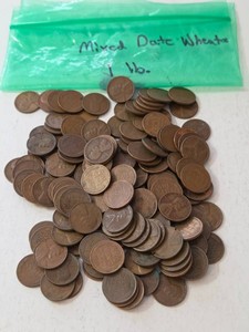 1 pound of Mixed Date Wheat Pennies