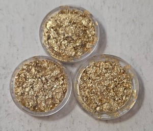 2.5 grams of Gold