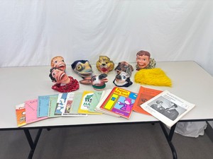 Lot of 1960s Hand Puppets and Scripts By Strand