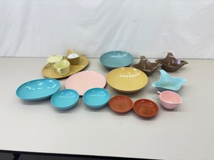 Lot of Vintage Mid Century Melmac Dishes