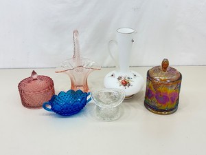 Lot of Vintage Depression Glass, Carnival Glass, etc.